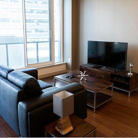 Mayfair Luxe Suites Premium By Corporate Stays Edmonton Exterior foto