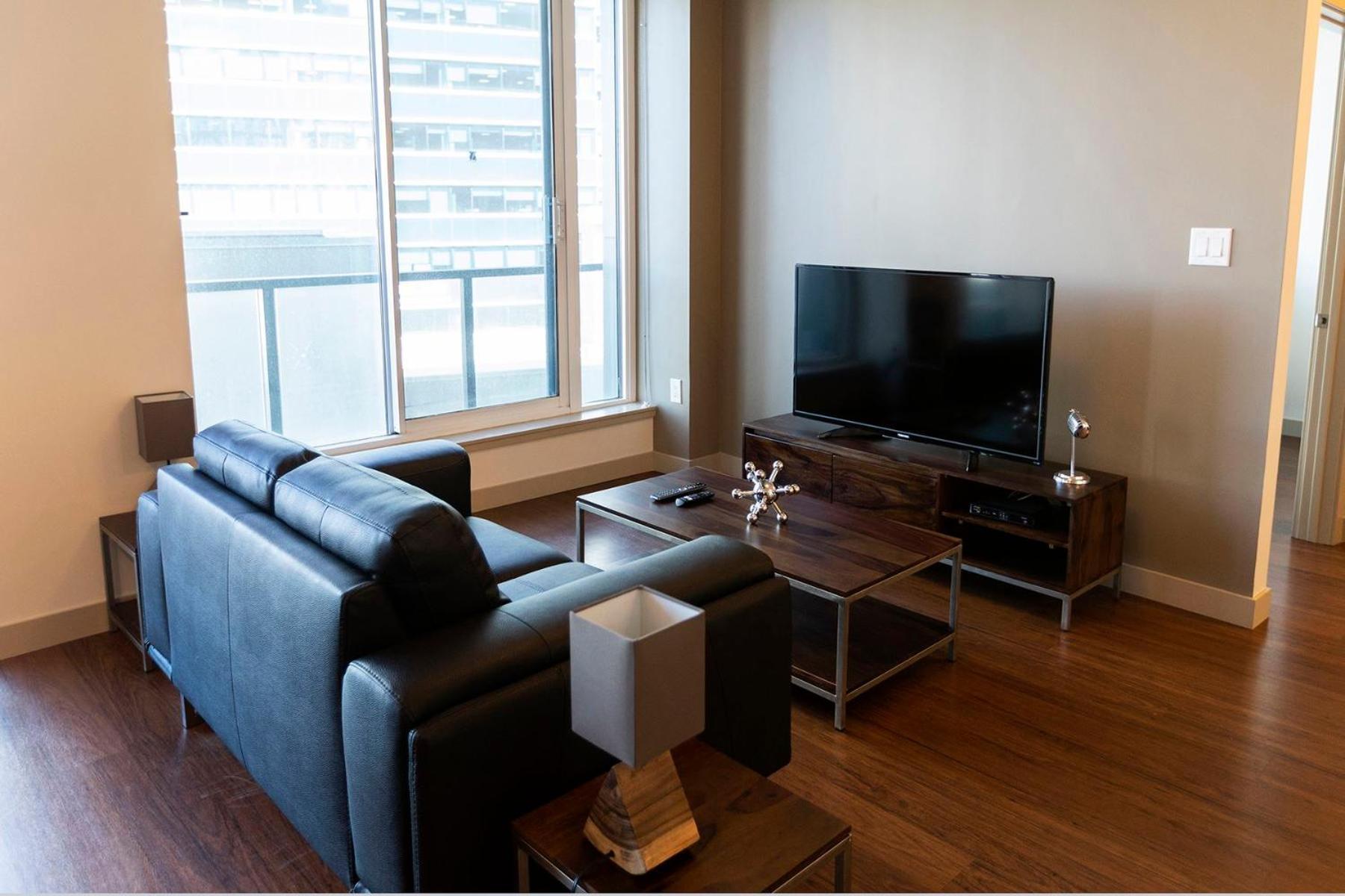 Mayfair Luxe Suites Premium By Corporate Stays Edmonton Exterior foto